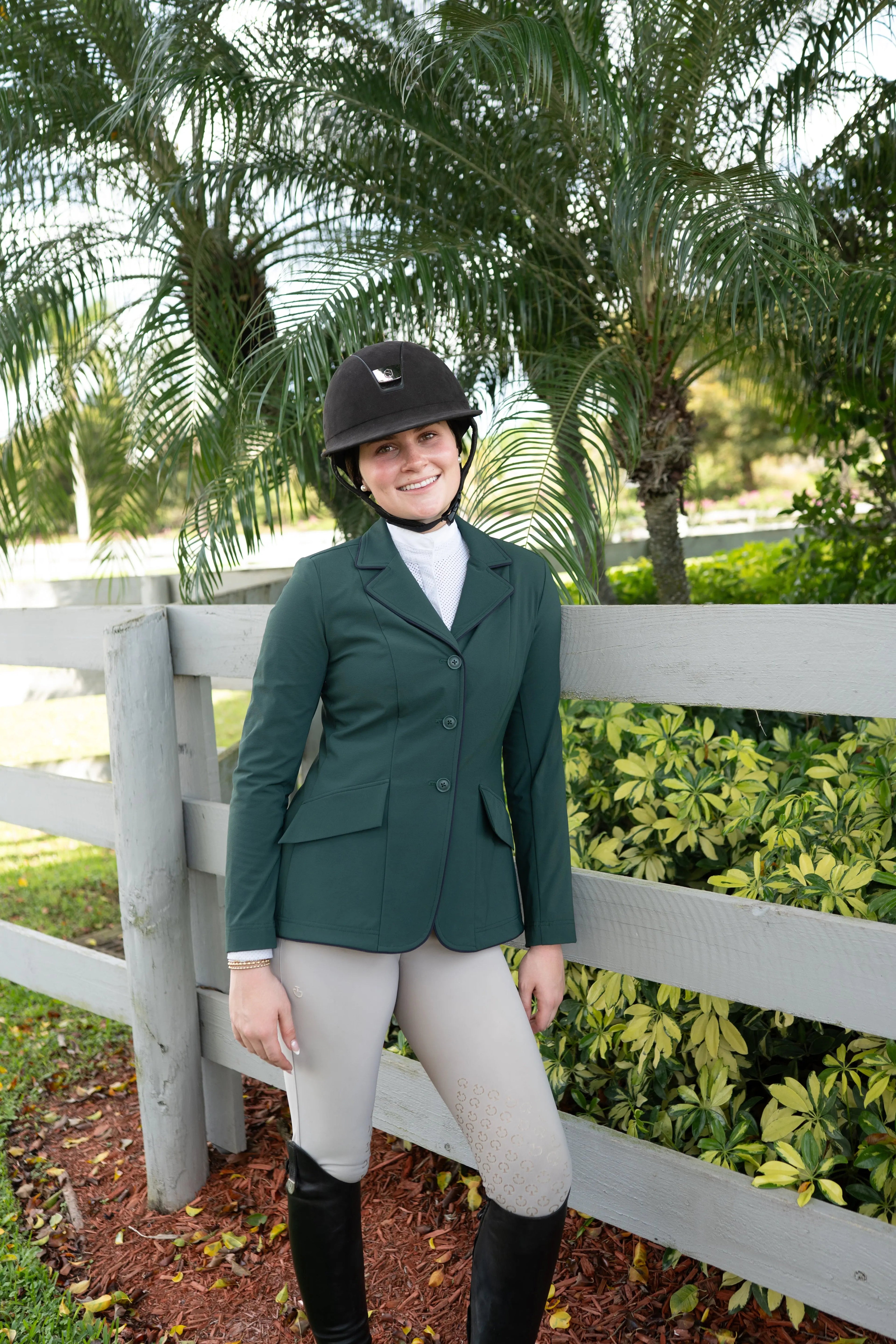 Grand Prix Ladies EQJ Classic 3 Button Show Jacket, New Green with Navy Piping