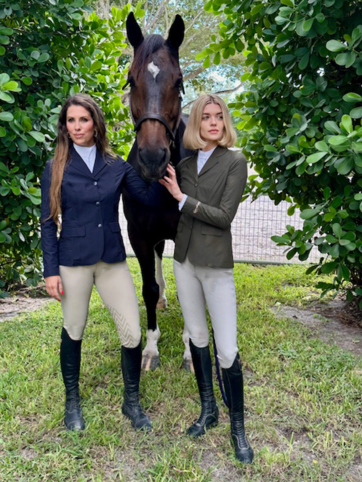 Palm Beach Lightweight Jacket- NAVY