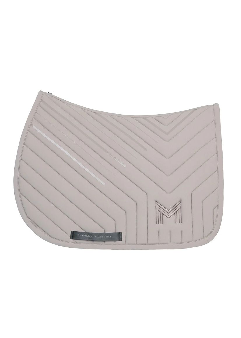 Maximilian Delta jump pad