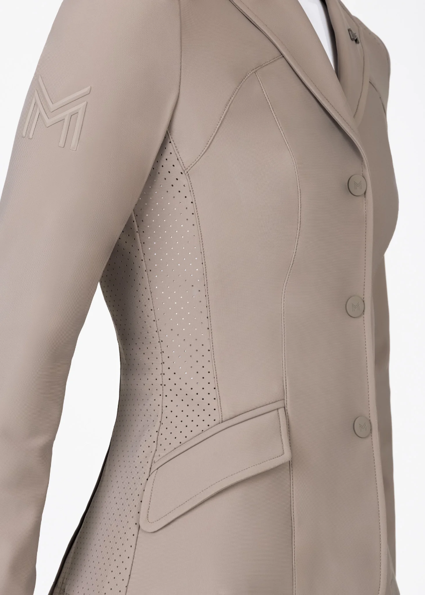 Maximilian Aura show Jacket