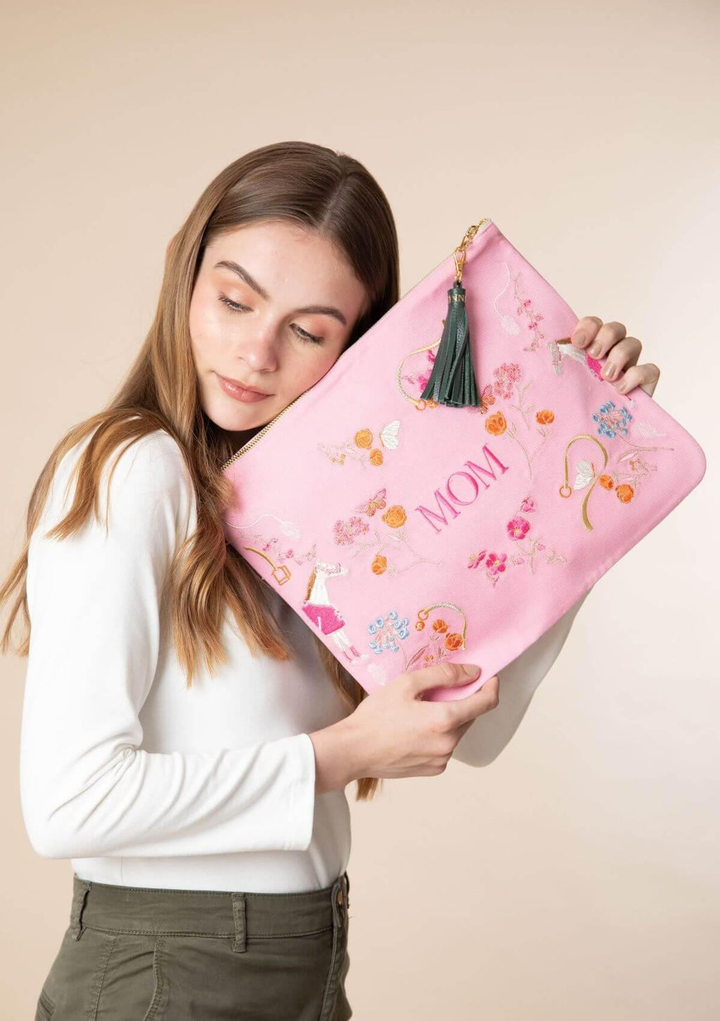 Mom Embroidered Pouch | Pink